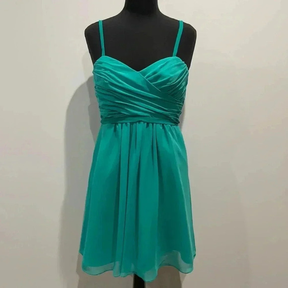 Alfredo Angelo | Dress - Picture 1 of 7